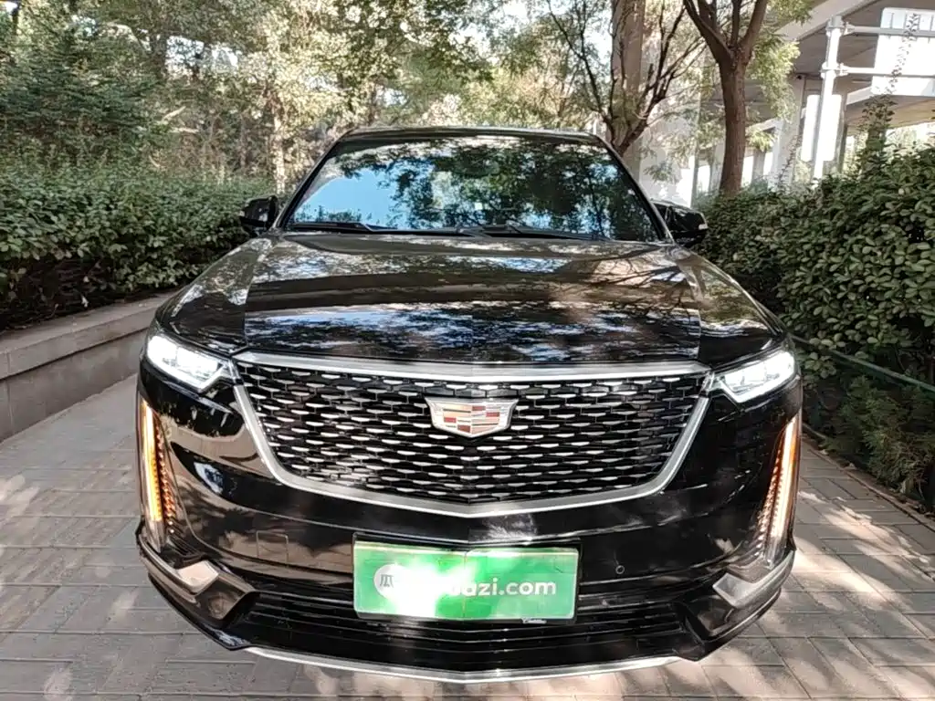 Cadillac XT6 2020 28T мест Luxury — Фотографии автомобиля 4