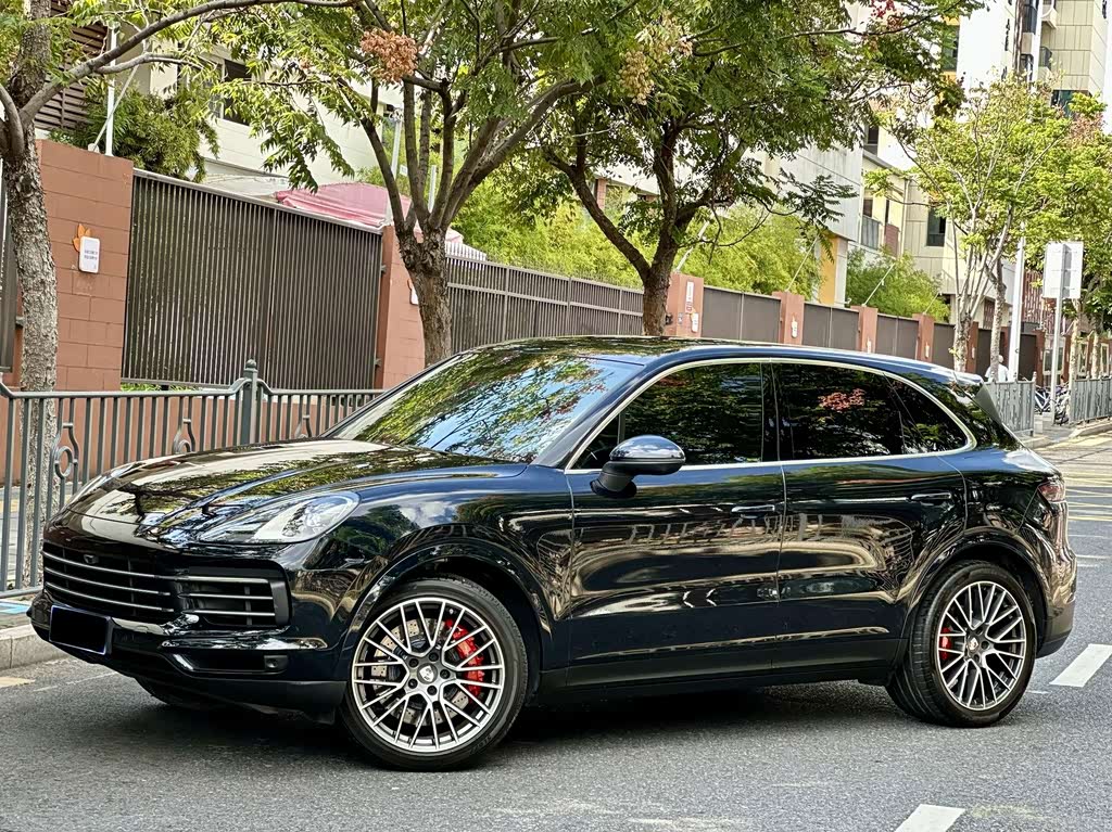 Porsche Cayenne 2019 Cayenne 3.0T — Фотографии автомобиля 1