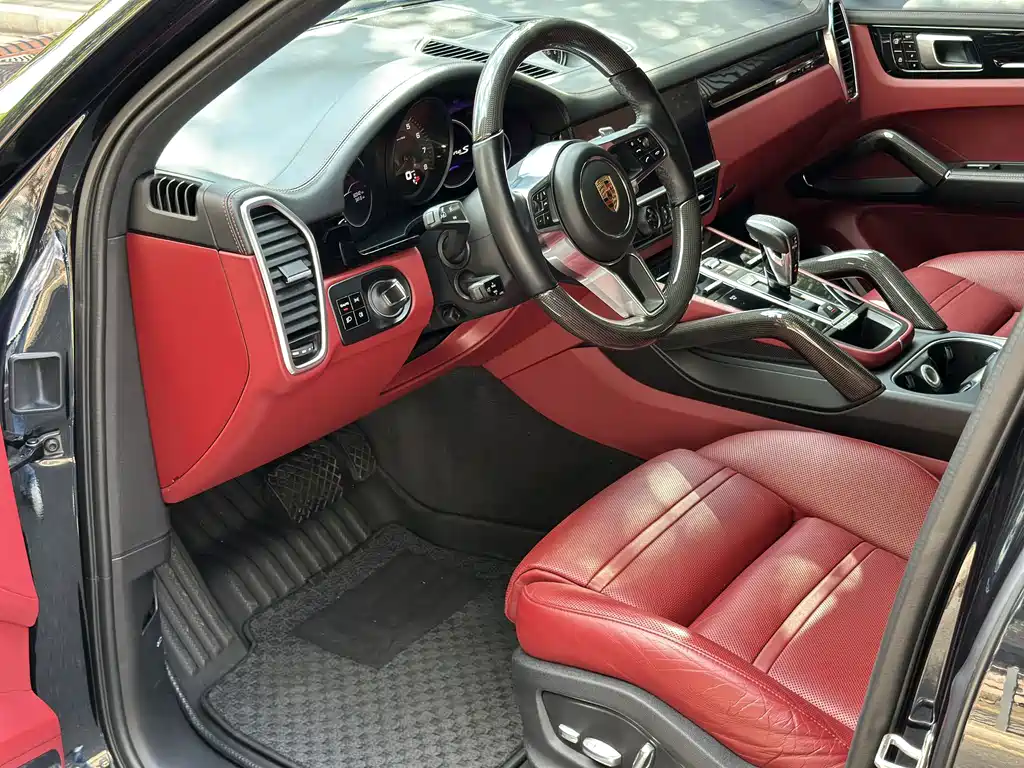 Porsche Cayenne 2019 Cayenne 3.0T — Фотографии автомобиля 5