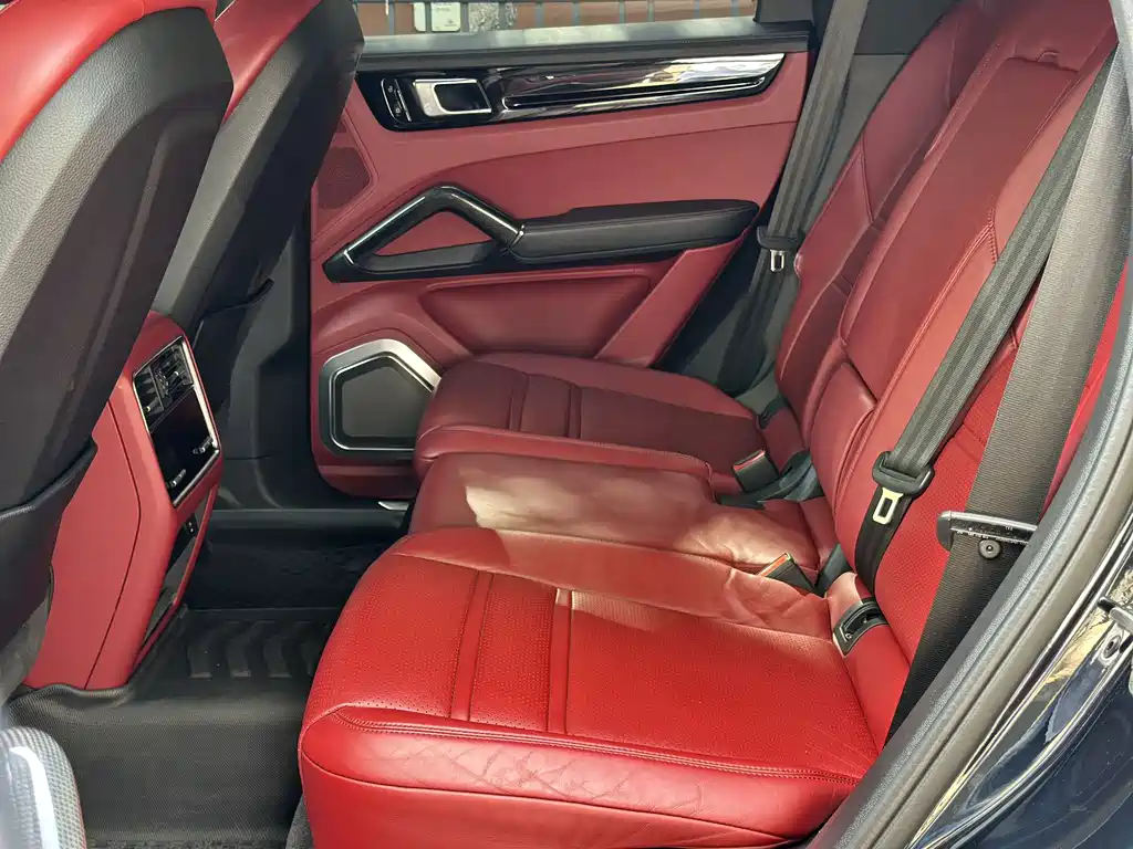 Porsche Cayenne 2019 Cayenne 3.0T — Фотографии автомобиля 7