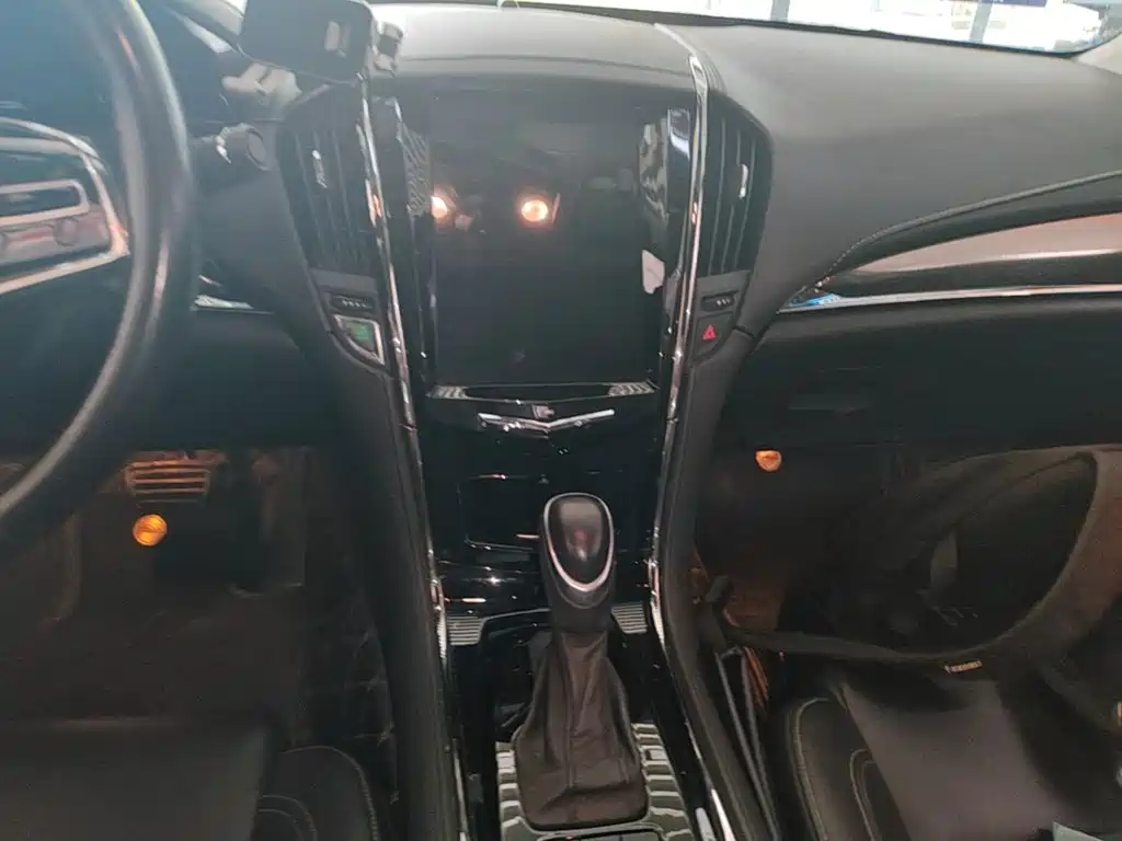 Cadillac ATS-L 2017 28T — Фотографии автомобиля 13