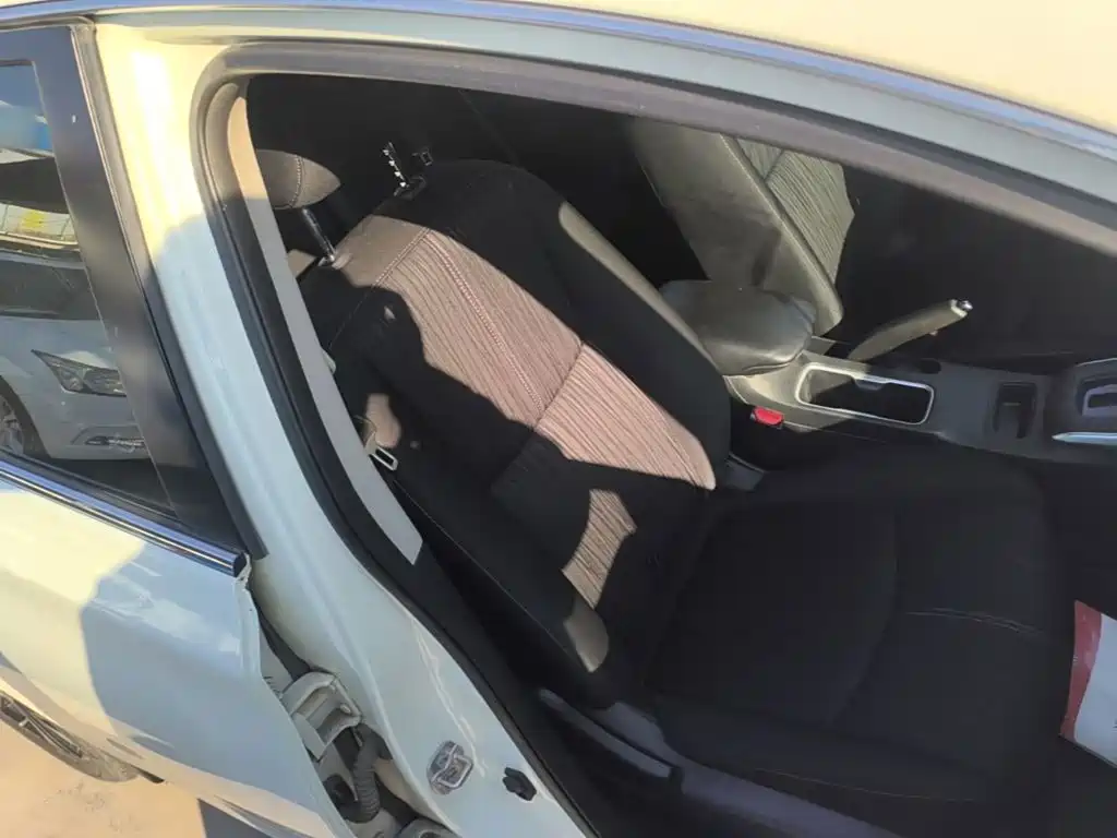 Nissan Sylphy 2019 1.6XE CVT Comfort — Фотографии автомобиля 25