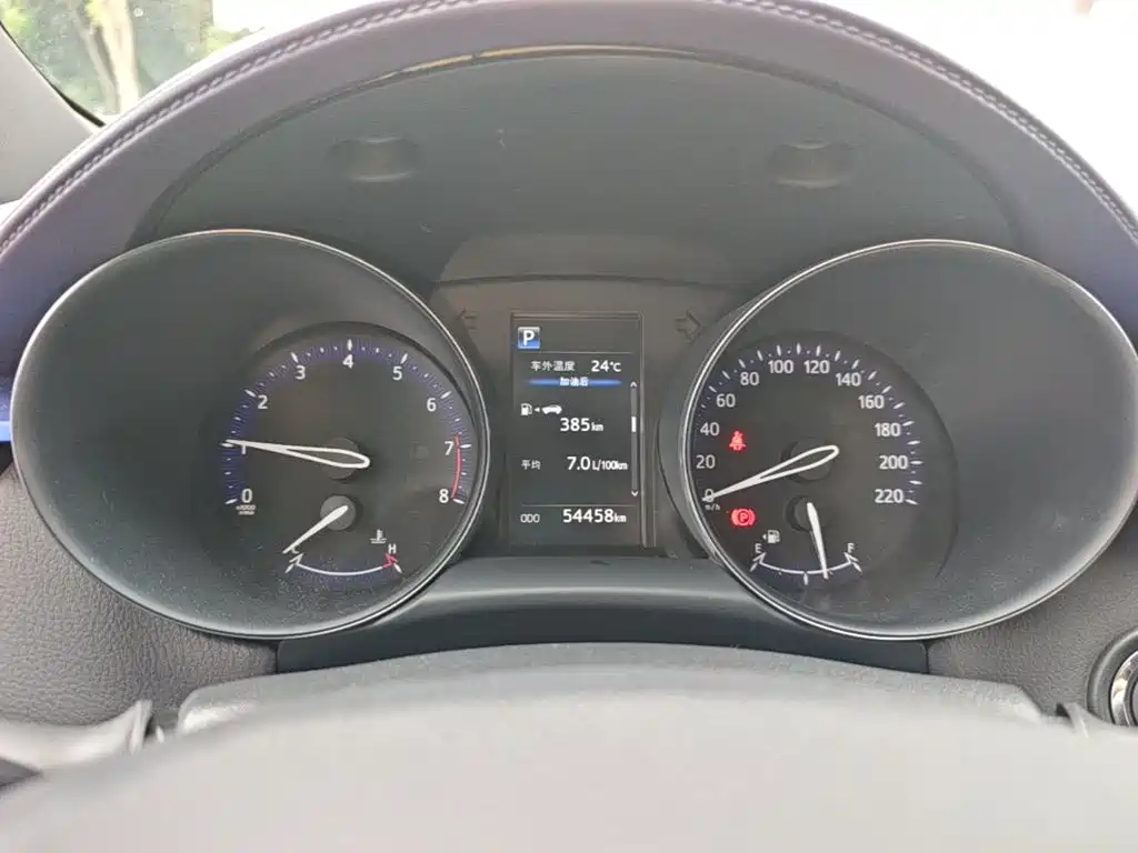 Toyota C-HR 2020 2.0L Lead — Фотографии автомобиля 12
