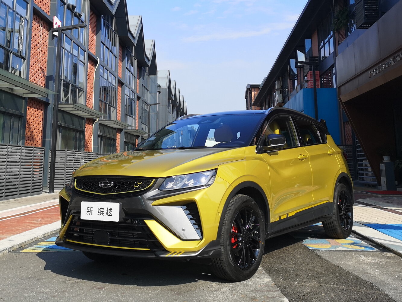 Geely Binyue 2021 1.4T DCT — Фотографии комплектации 1