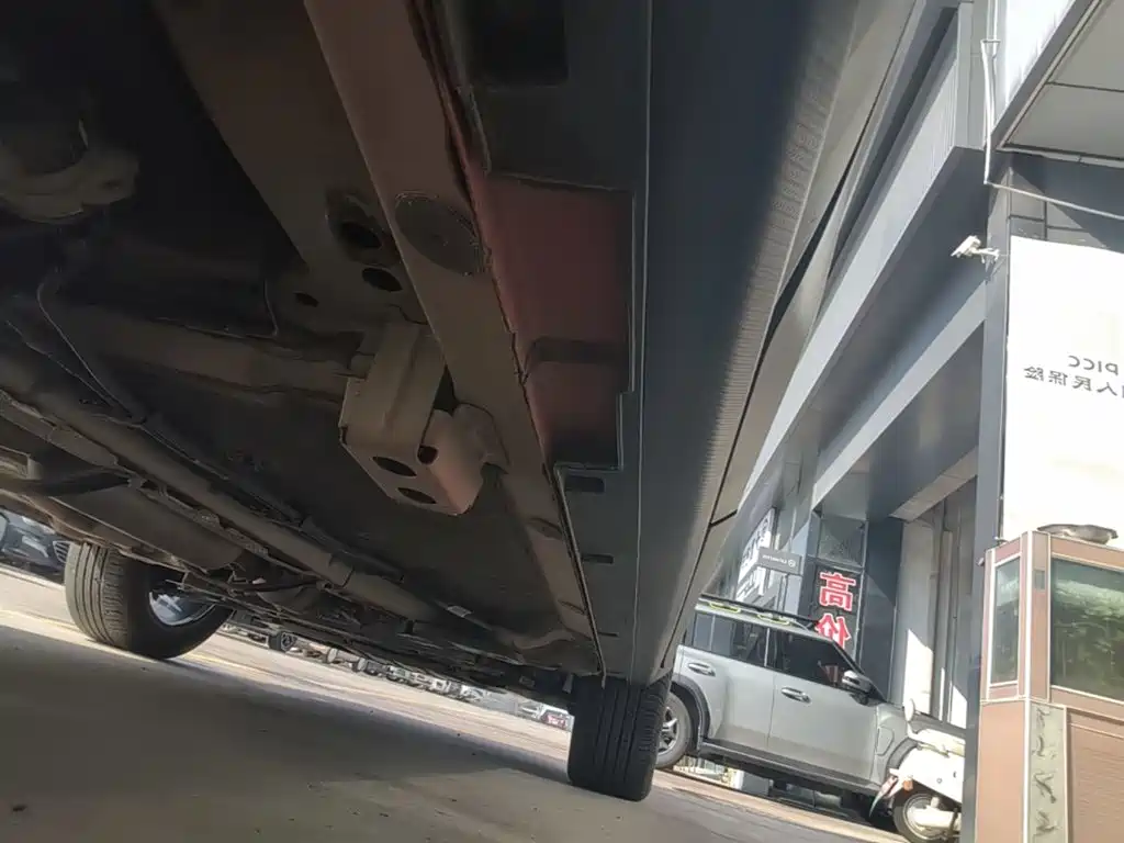 Geely Binyue 2021 1.4T DCT — Фотографии автомобиля 22
