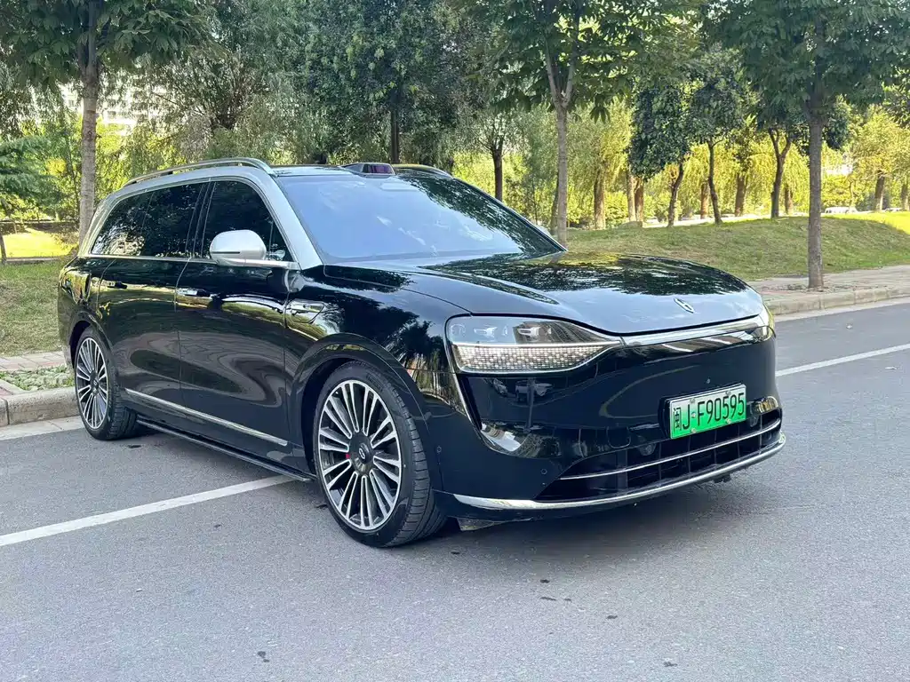 Aito M9 2024 Ultra 42kWh 6 мест — Фотографии автомобиля 3