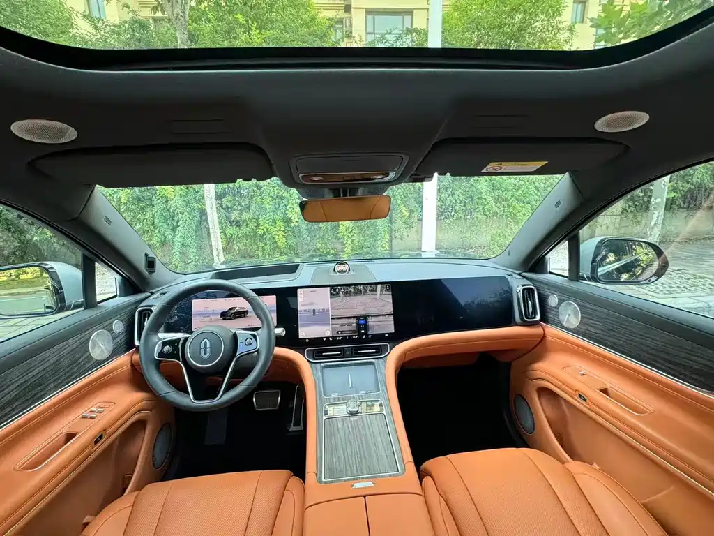 Aito M9 2024 Ultra 42kWh 6 мест — Фотографии автомобиля 5