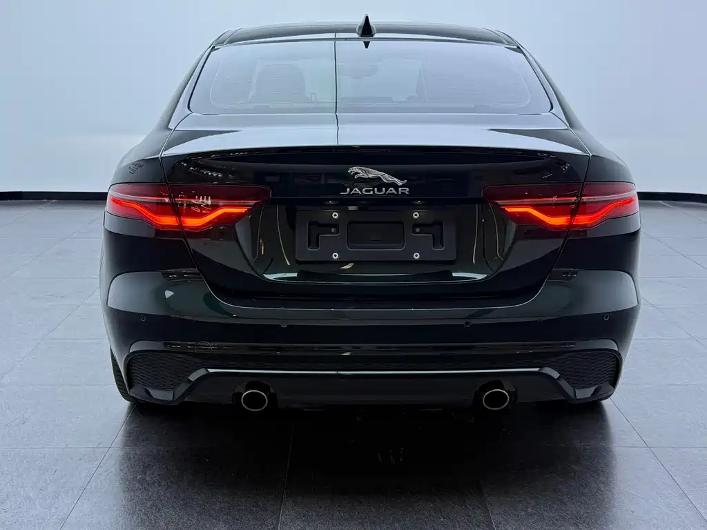 Jaguar XEL 2024 2.0T 250PS R-DYNAMIC S Sport — Фотографии автомобиля 13