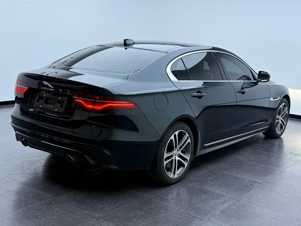Jaguar XEL 2024 2.0T 250PS R-DYNAMIC S Sport — Фотографии автомобиля 14