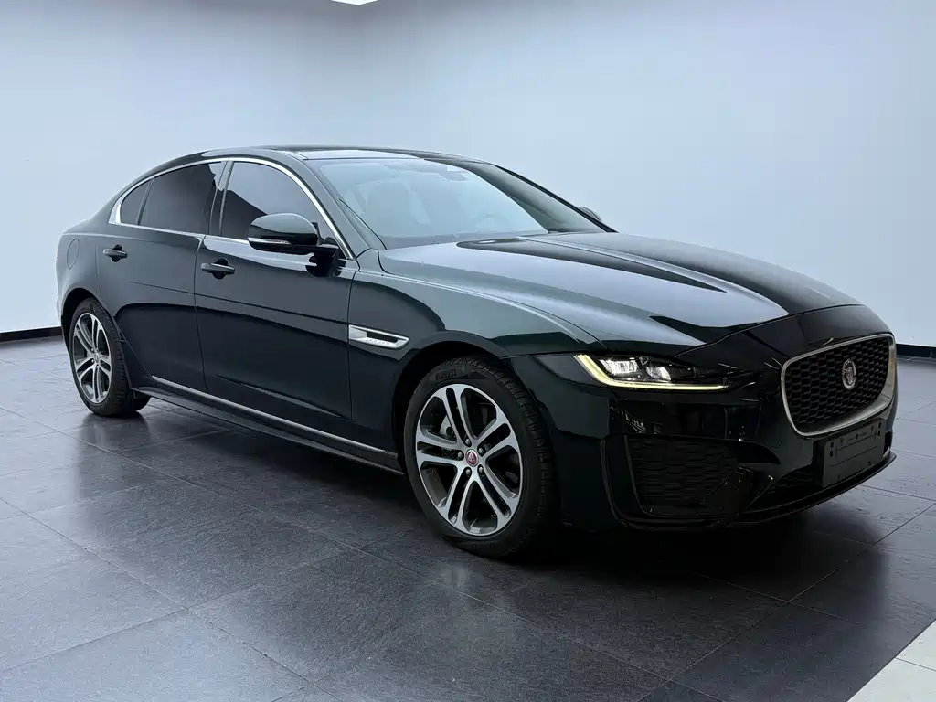 Jaguar XEL 2024 2.0T 250PS R-DYNAMIC S Sport — Фотографии автомобиля 3