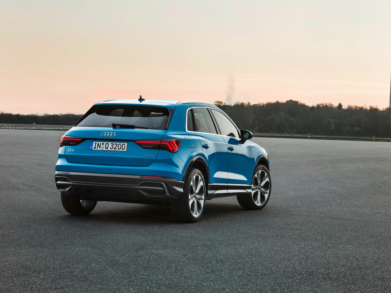 Audi Q3 2022 35 TFSI Fashion — Фотографии комплектации 4
