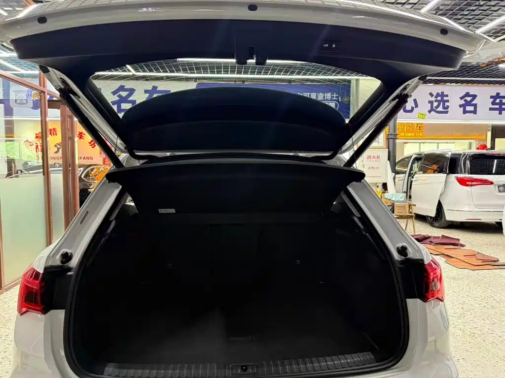 Audi Q3 2022 35 TFSI Fashion — Фотографии автомобиля 7