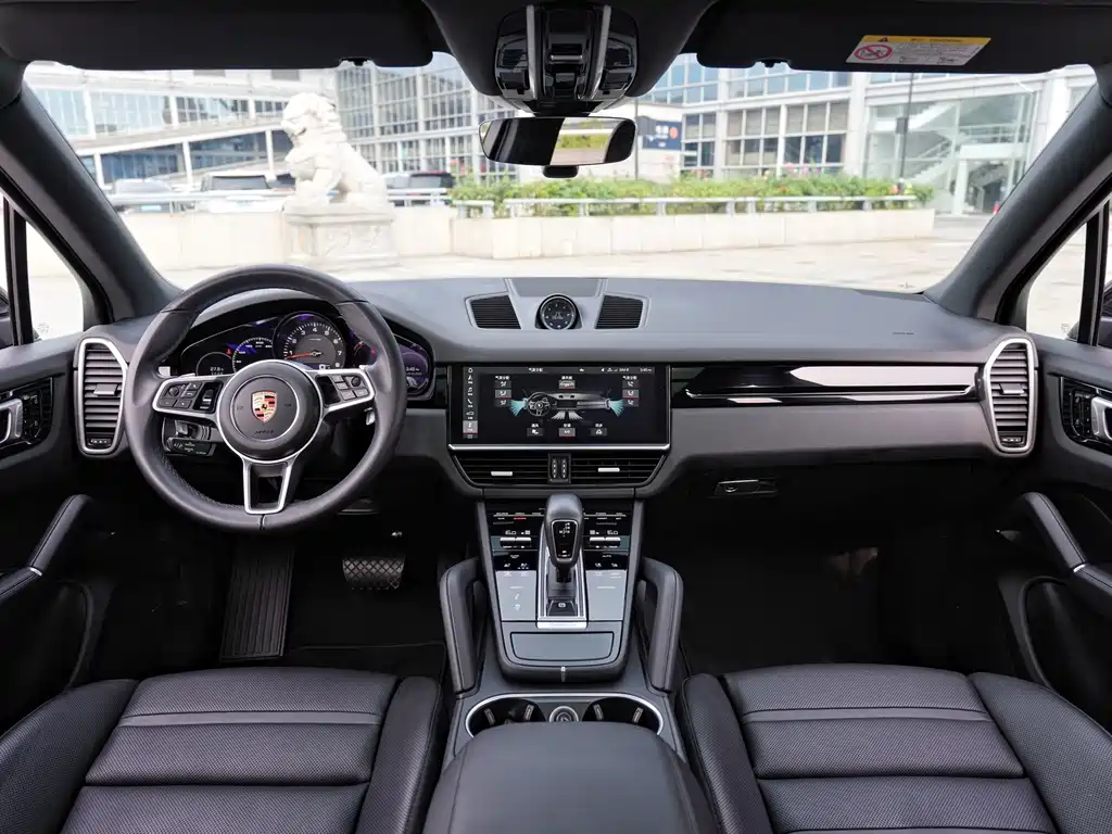 Porsche Cayenne 2019 Cayenne 3.0T — Фотографии автомобиля 10