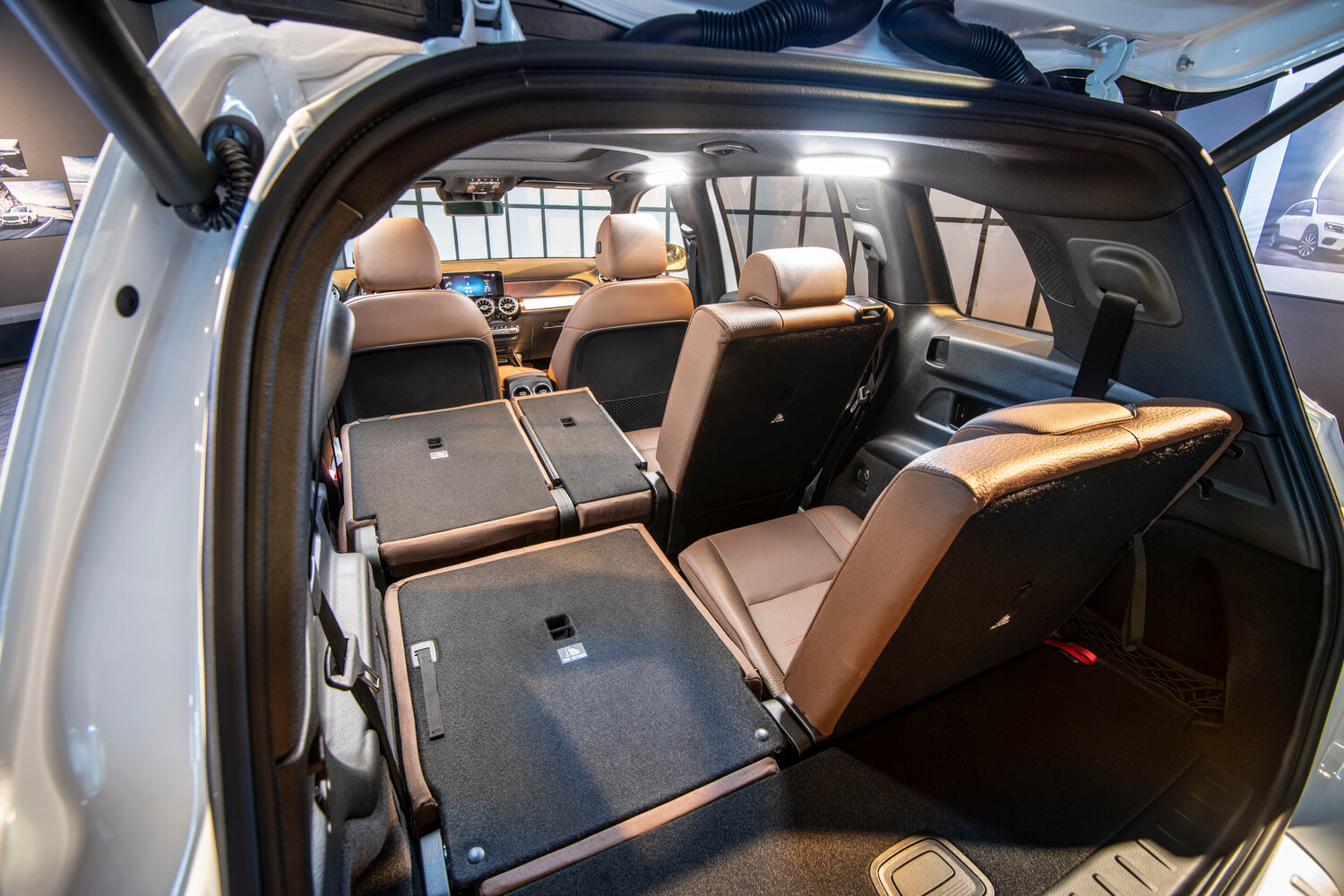 Mercedes-Benz GLB 2020 GLB 200 Fashion — Фотографии комплектации 11