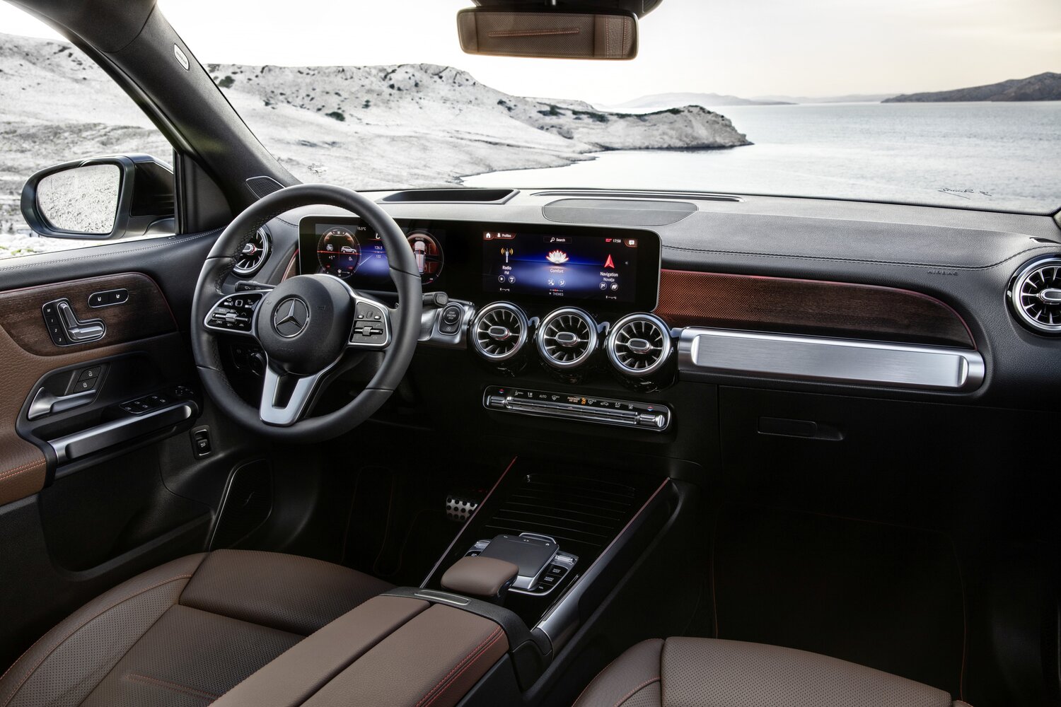 Mercedes-Benz GLB 2020 GLB 200 Fashion — Фотографии комплектации 6