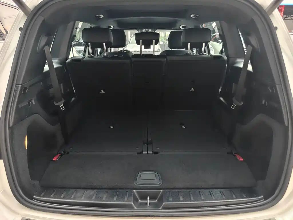 Mercedes-Benz GLB 2020 GLB 200 Fashion — Фотографии автомобиля 20