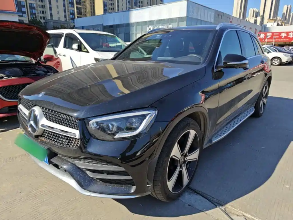 Mercedes-Benz GLC 2020 GLC 300 L 4MATIC Luxury — Фотографии автомобиля 2