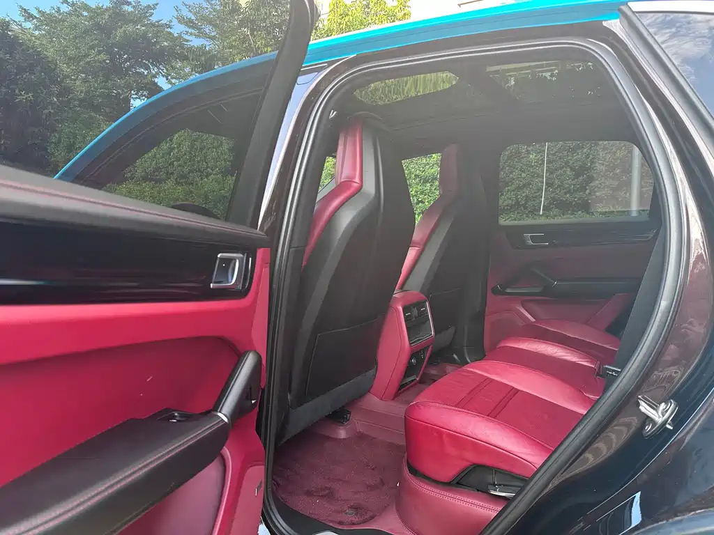 Porsche Cayenne 2019 Cayenne 3.0T — Фотографии автомобиля 5