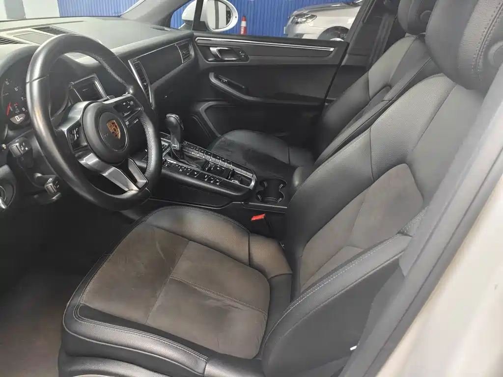Porsche Macan 2018 Macan 2.0T — Фотографии автомобиля 5