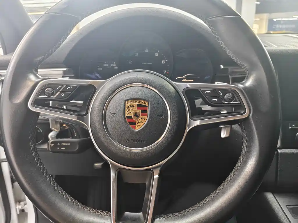 Porsche Macan 2018 Macan 2.0T — Фотографии автомобиля 6