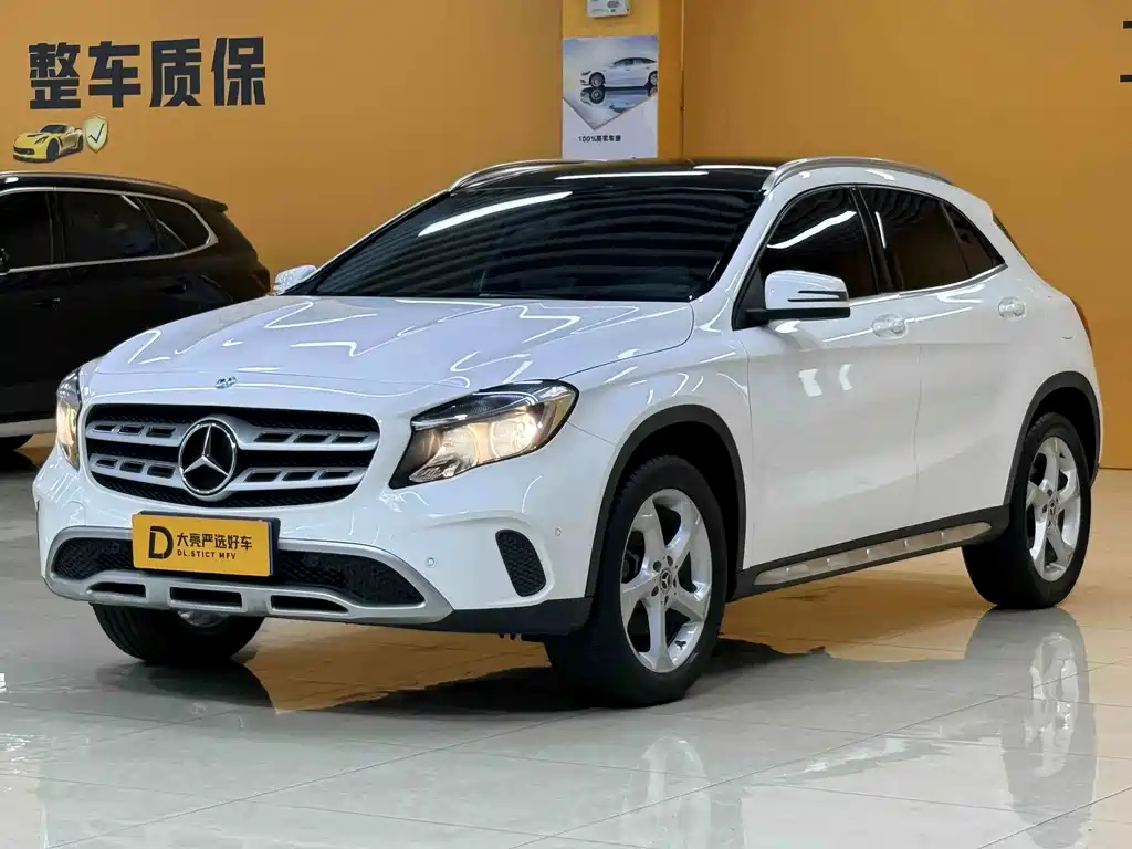 Mercedes-Benz GLA 2019 GLA 200 — Фотографии автомобиля 1