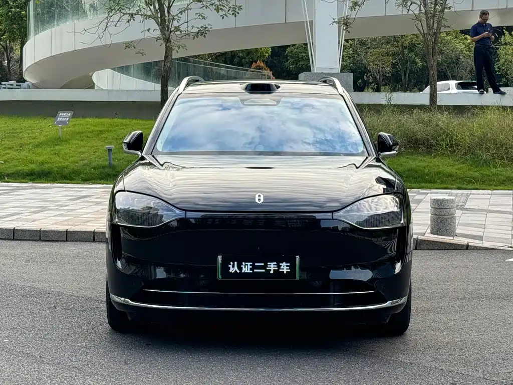 Aito M9 2025 Ultra 52kWh 6 мест (192 ） — Фотографии автомобиля 3