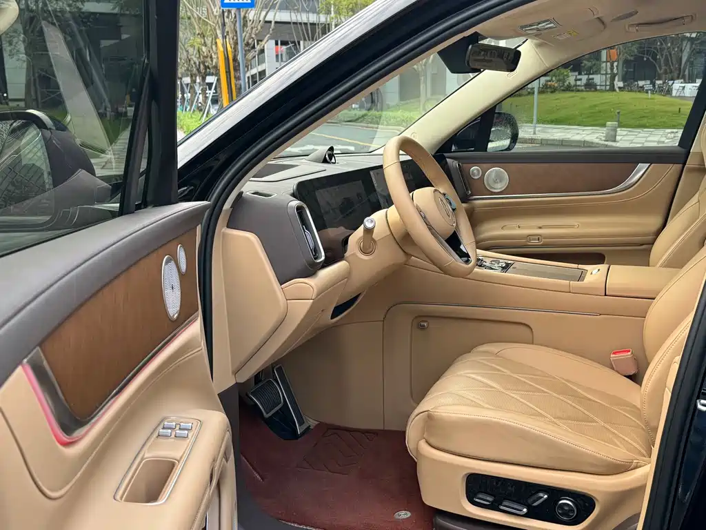Aito M9 2025 Ultra 52kWh 6 мест (192 ） — Фотографии автомобиля 9