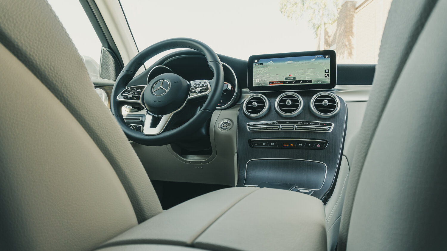 Mercedes-Benz GLC 2021 GLC 300 L 4MATIC — Фотографии комплектации 6