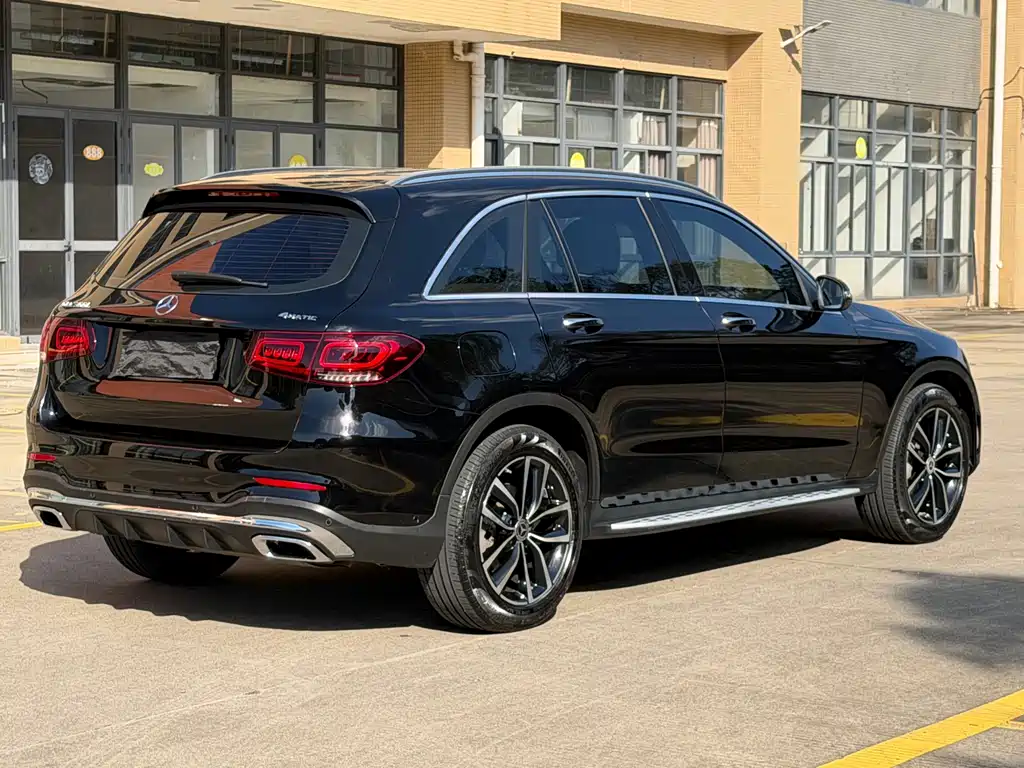 Mercedes-Benz GLC 2021 GLC 300 L 4MATIC — Фотографии автомобиля 10