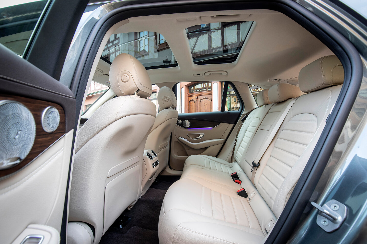 Mercedes-Benz GLC 2020 GLC 260 L 4MATIC Luxury — Фотографии комплектации 7