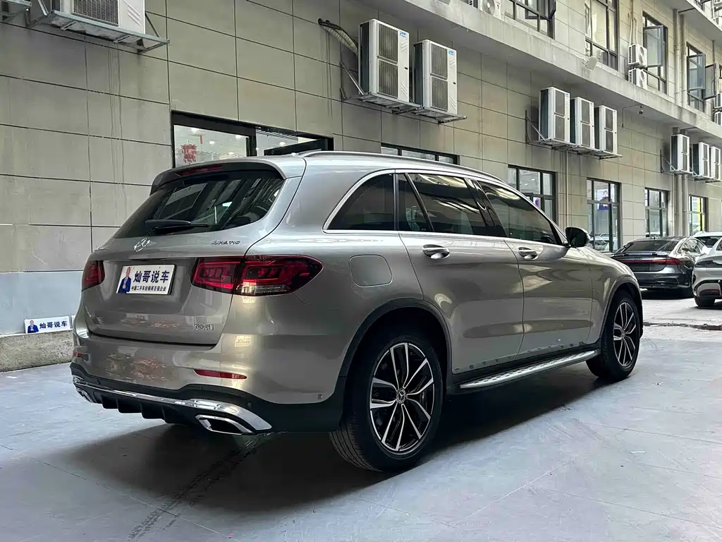 Mercedes-Benz GLC 2020 GLC 260 L 4MATIC Luxury — Фотографии автомобиля 22