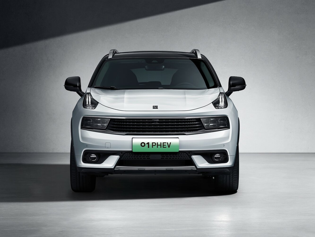 Lynk & Co 01 2017 2.0T Pro — Фотографии комплектации 2