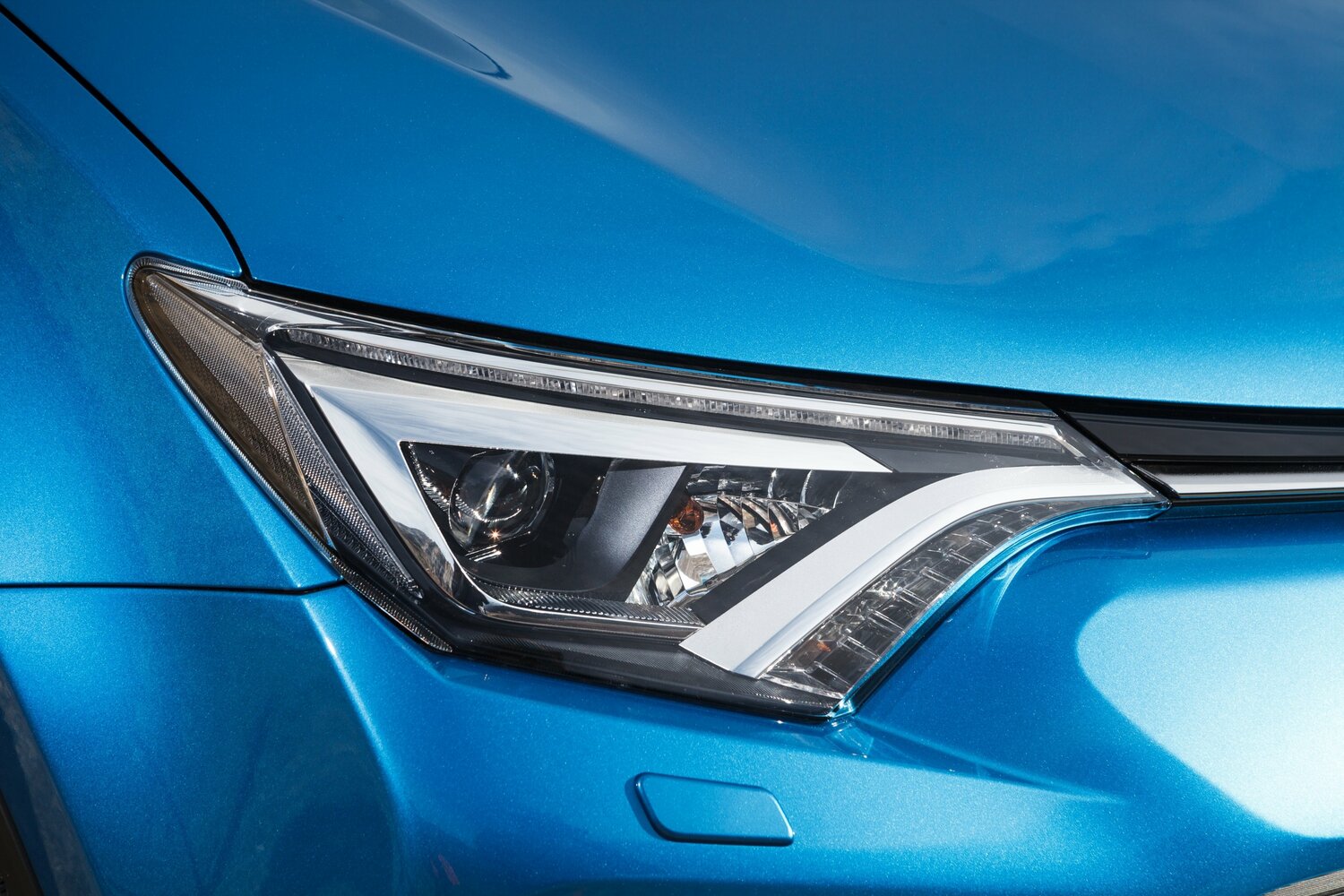 Toyota RAV4 2016 2.0L CVT V — Фотографии комплектации 17