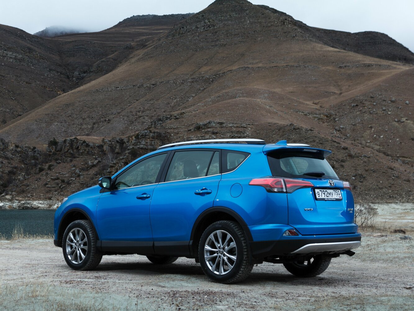 Toyota RAV4 2016 2.0L CVT V — Фотографии комплектации 5