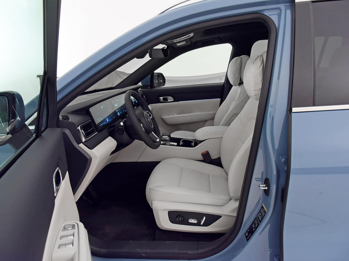 Li Auto ONE 2021 6 мест — Фотографии комплектации 18