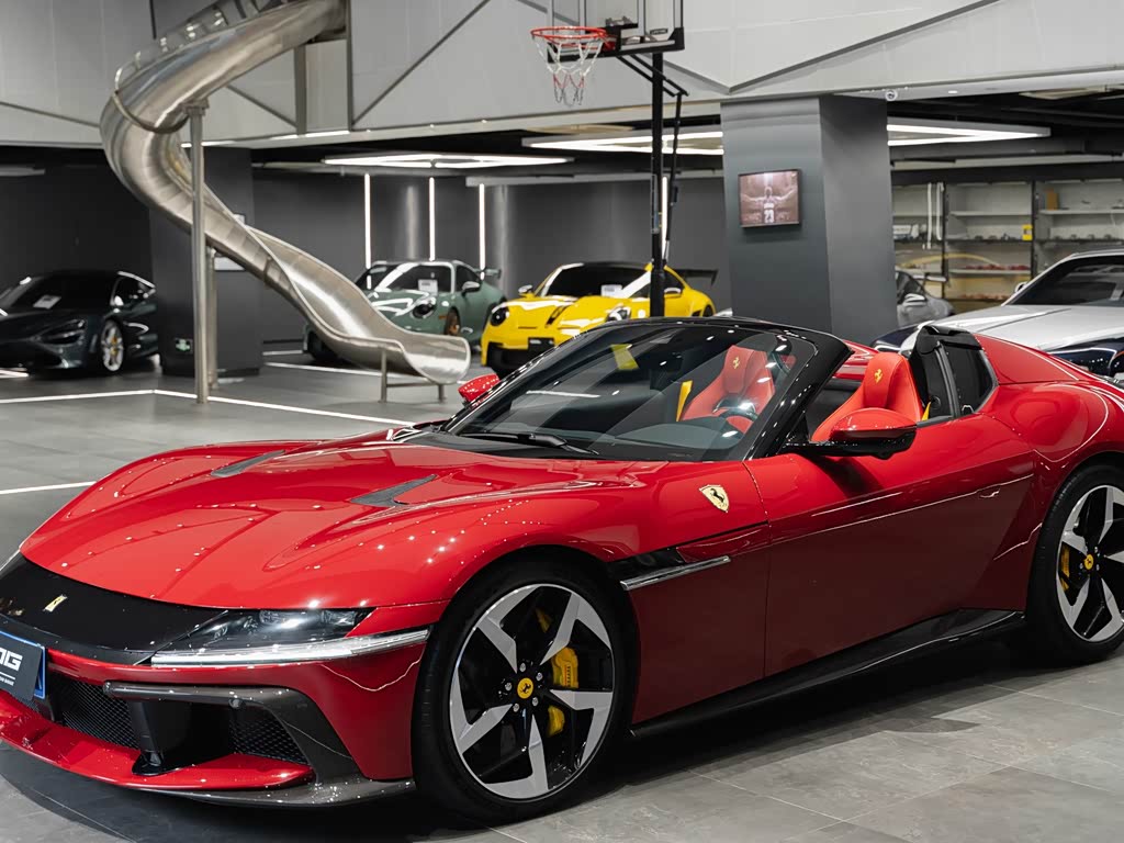 Ferrari 12Cilindri 2024 6.5L Spider