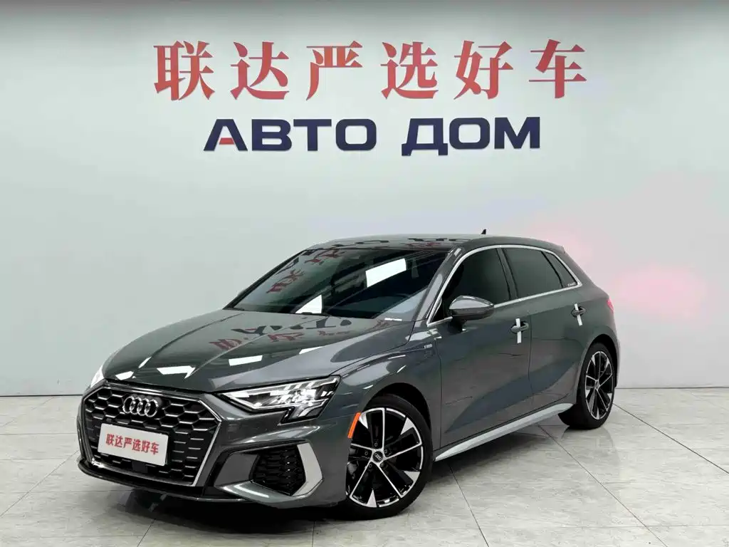 Audi A3 2023 Sportback 35 TFSI Fashion Sport
