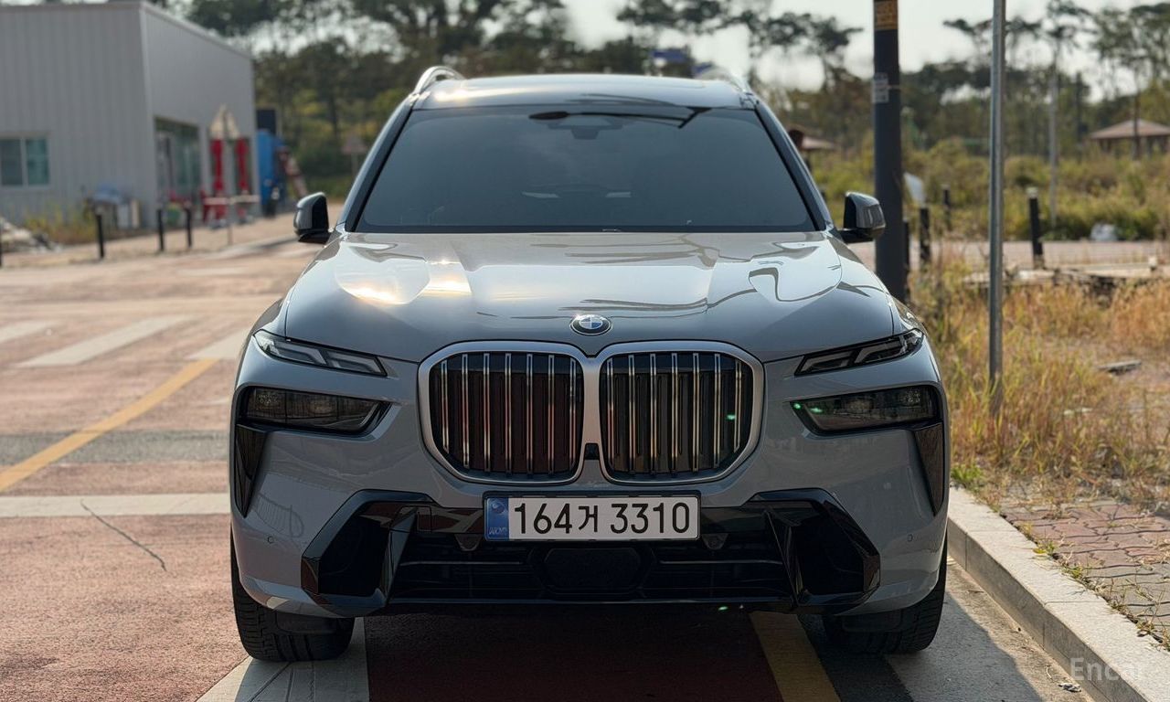 BMW X7 xDrive 40i M Sport 6