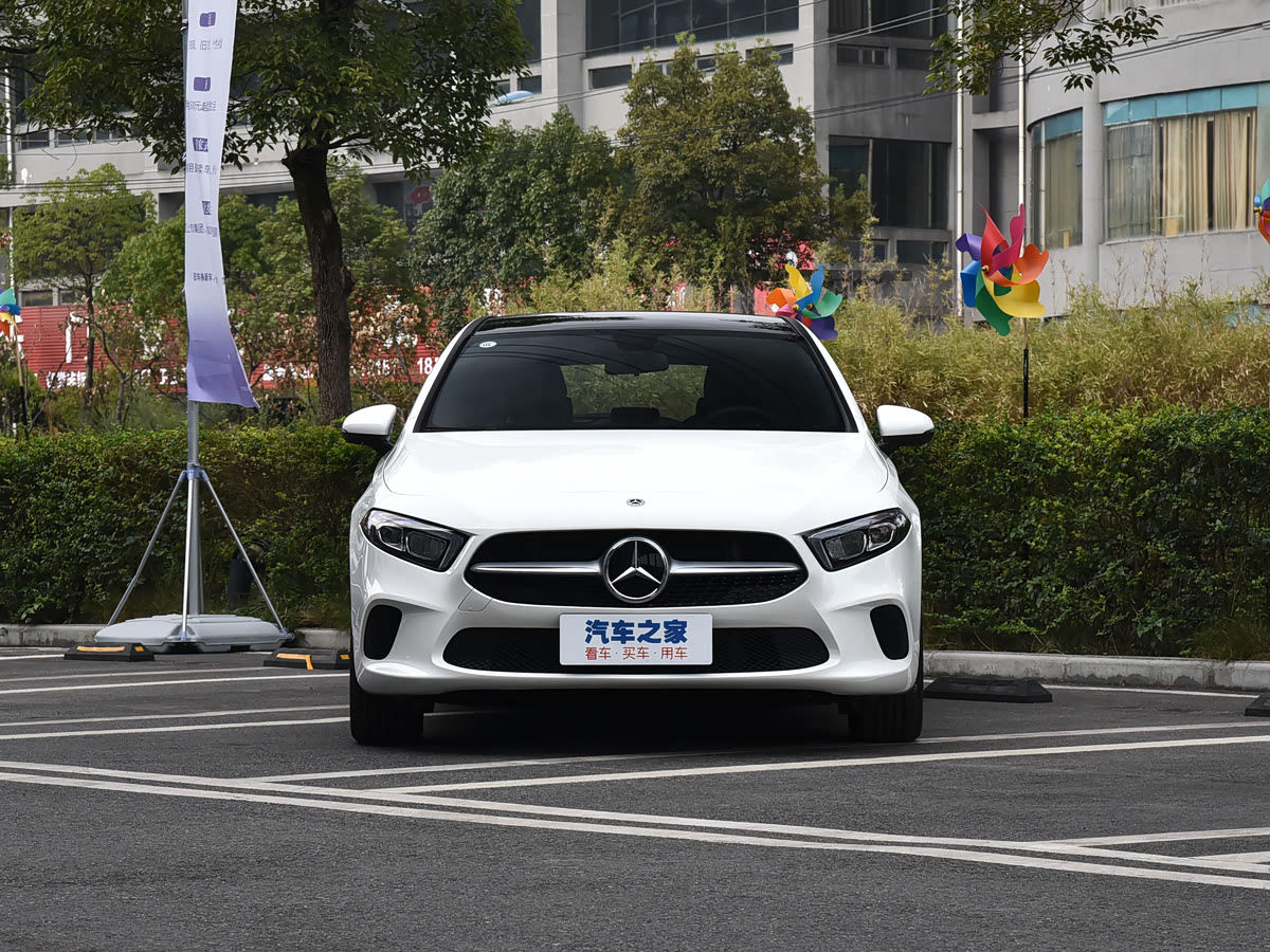 Mercedes-Benz A-Class A 2021 A 200 L Sport Fashion — Фотографии комплектации 3