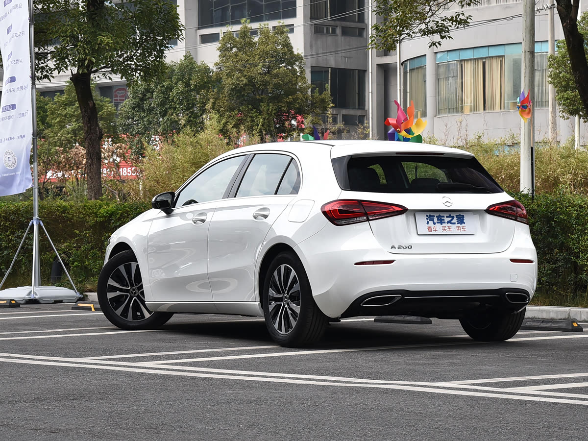 Mercedes-Benz A-Class A 2021 A 200 L Sport Fashion — Фотографии комплектации 6