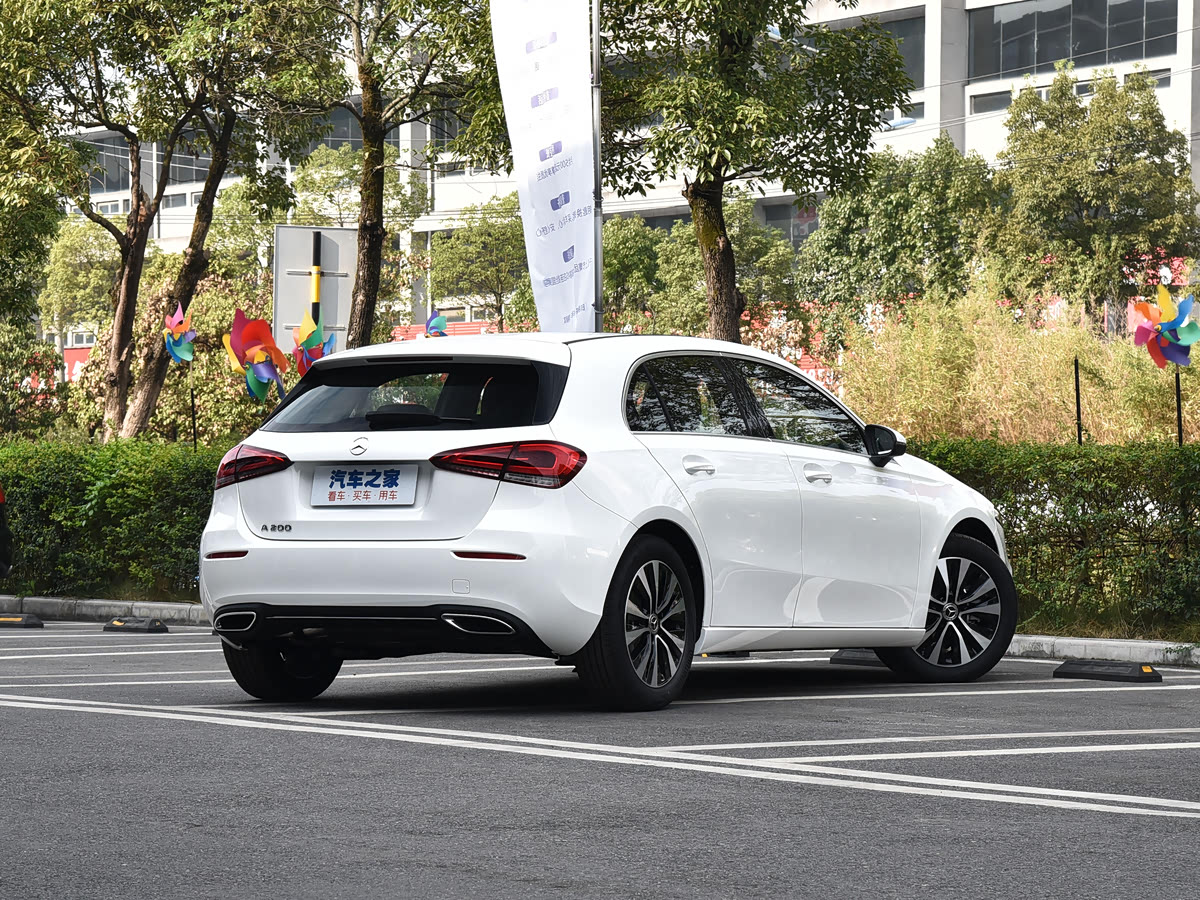 Mercedes-Benz A-Class A 2021 A 200 L Sport Fashion — Фотографии комплектации 8