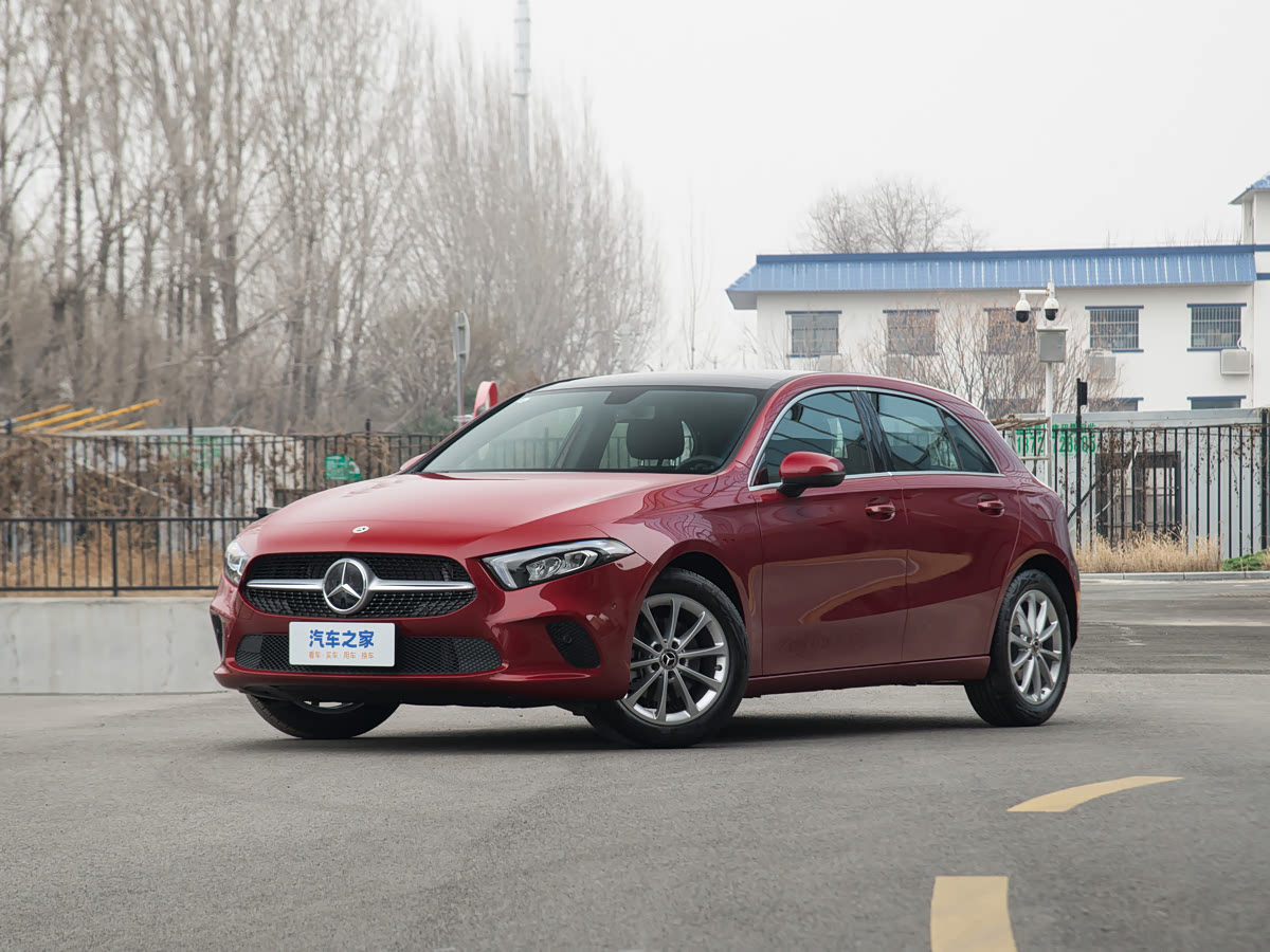Mercedes-Benz A-Class A 2021 A 200 L Sport Fashion — Фотографии комплектации 9