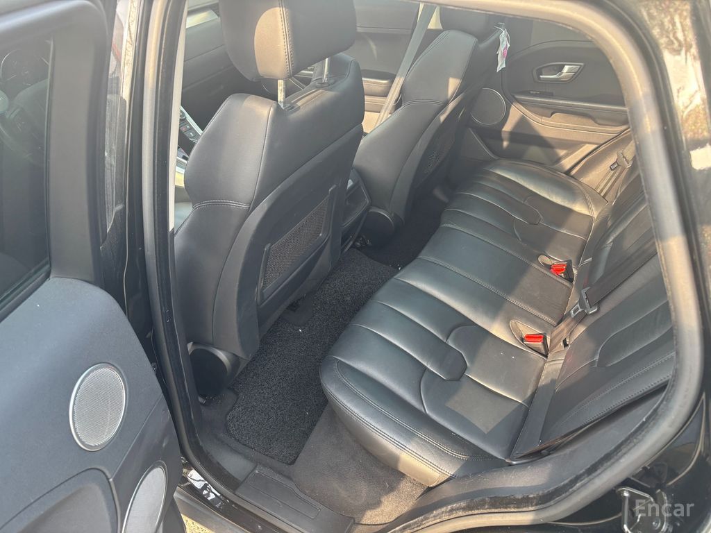 Land Rover Range Rover Evoque 2.2 SD4 — Фотографии автомобиля 8