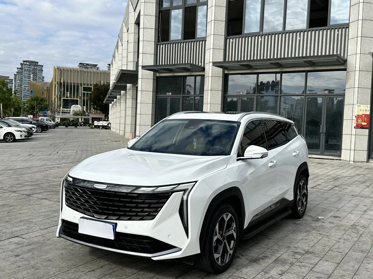 Geely Boyue L L 2023 2.0TD DCT Luxury