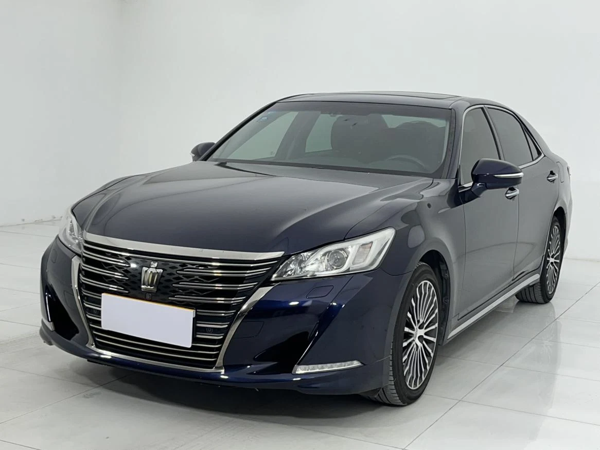 Toyota Crown 2018 2.0T Sport