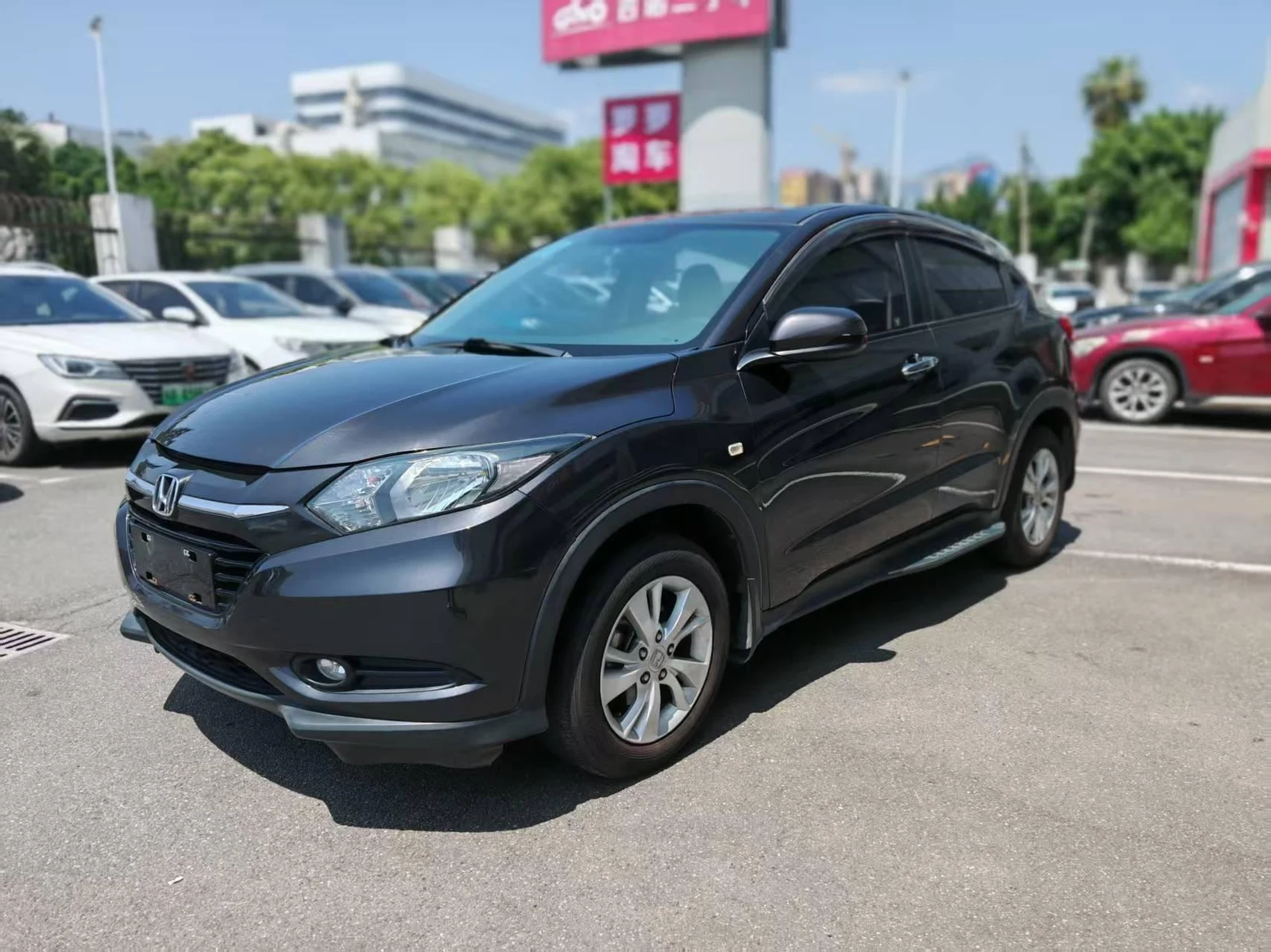 Honda Vezel 2015 1.5L CVT 2WD Comfort