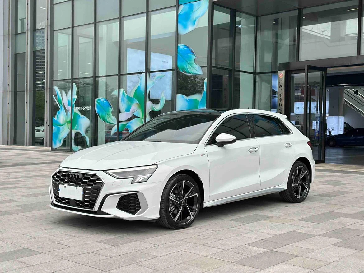 Audi A3 2023 Sportback 35 TFSI Fashion Sport