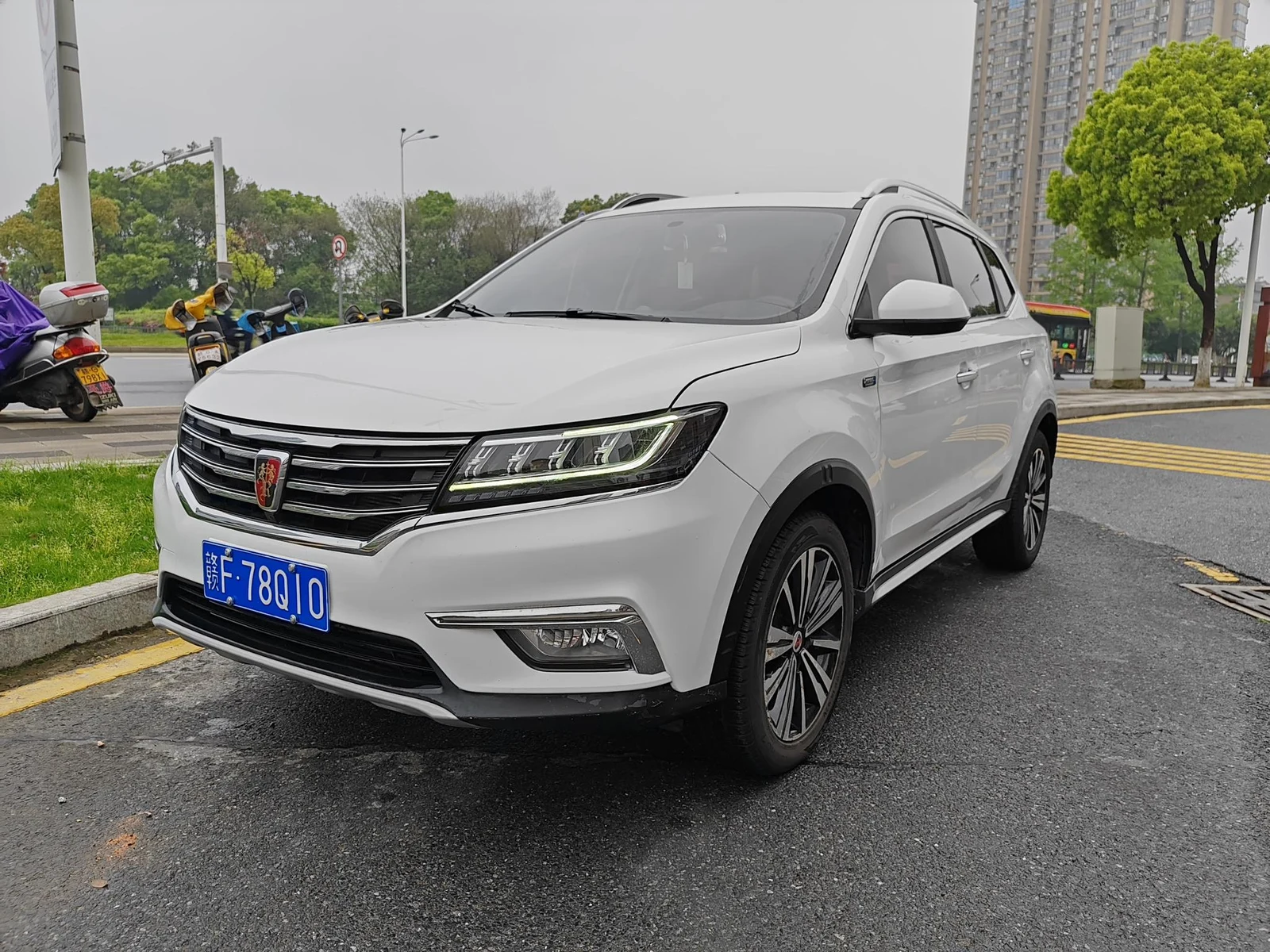 Roewe RX5 2019 20T 2WD AT 4G