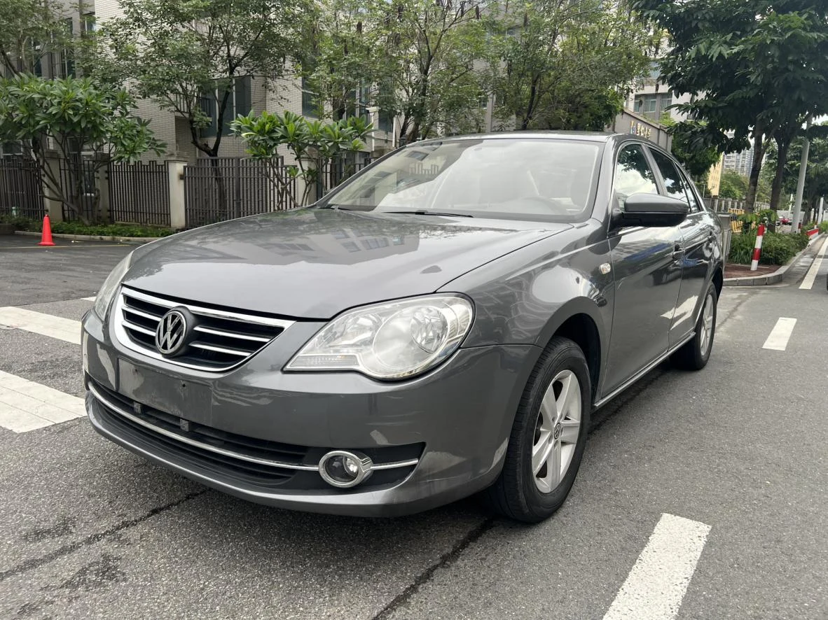 Volkswagen Bora 2012 1.6L MT Fashion
