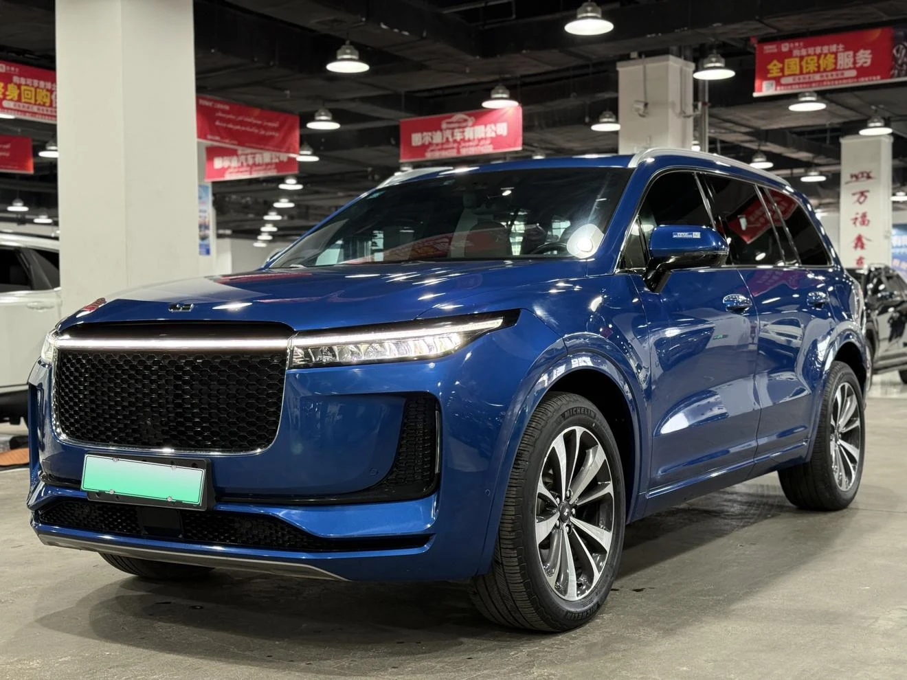 Li Auto ONE 2020 6 мест